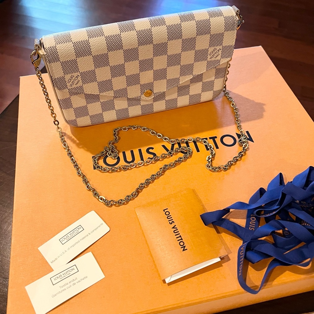 LOUIS VUITTON AZUR Felicie No inserts